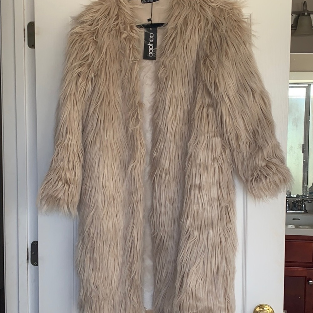 Faux fur cream coat